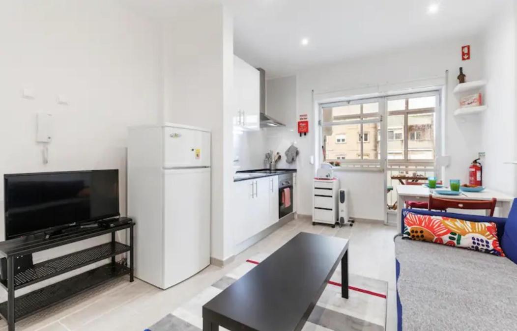 Beautiful 1 Bedroom Apartment Near Benfica Lissabon Exterior foto